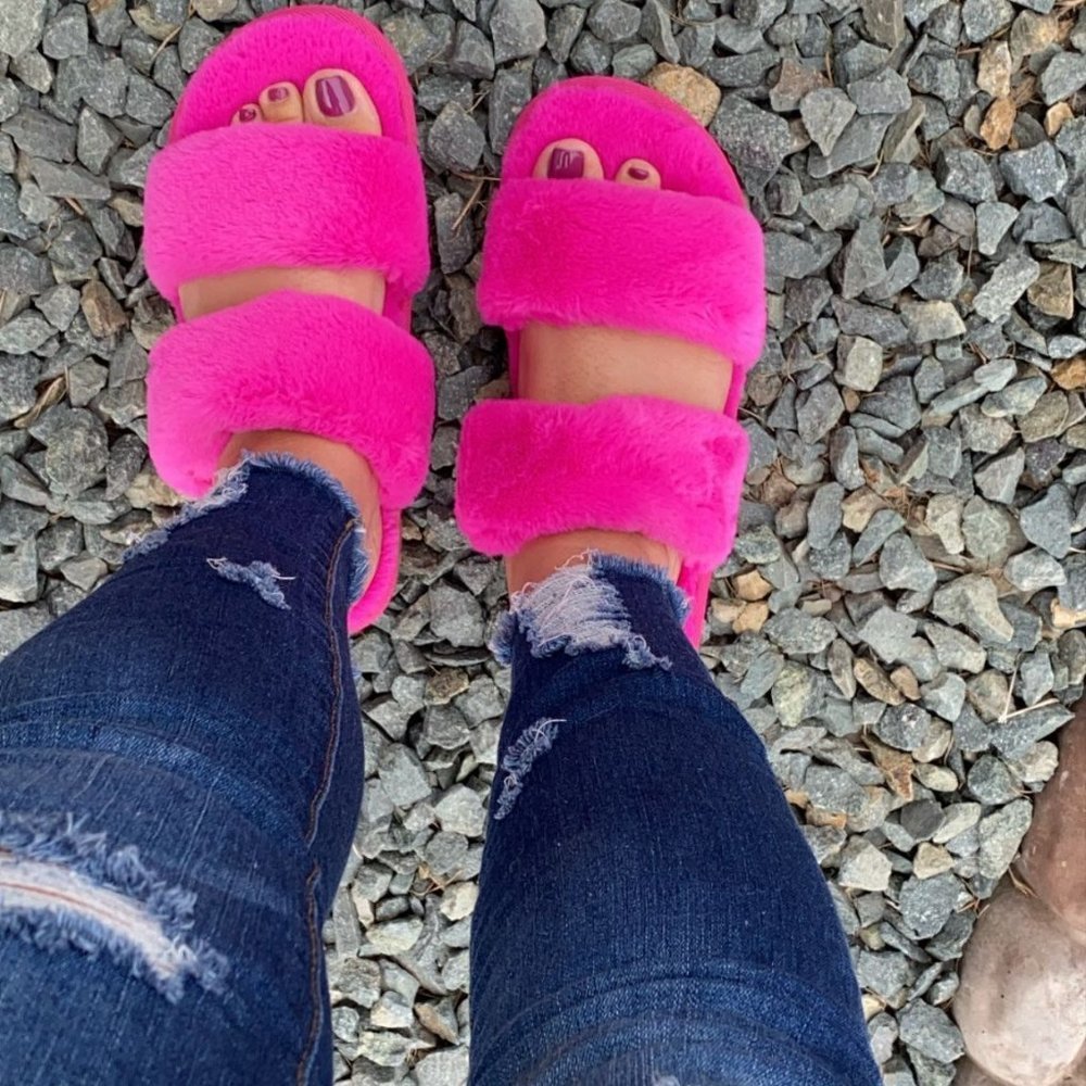 Classic Double Strap Fuzzy Slippers in Hot Pink - Picture 3 of 3